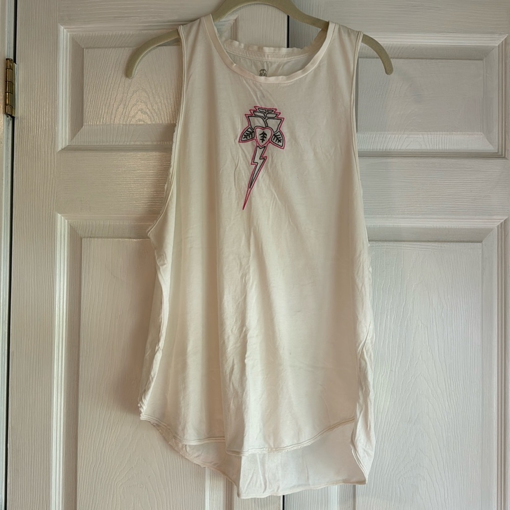 Electric Rose 🌹 tank top